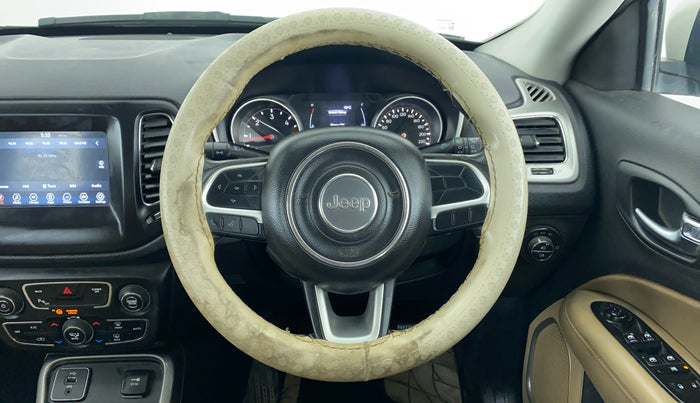 2017 Jeep Compass 2.0 LONGITUDE (O), Diesel, Manual, 33,728 km, Steering Wheel Close Up