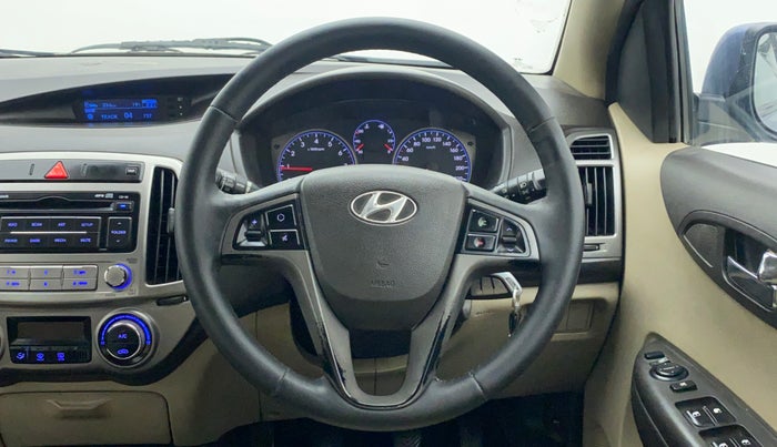 2014 Hyundai i20 SPORTZ 1.2 VTVT, Petrol, Manual, 96,640 km, Steering Wheel Close Up