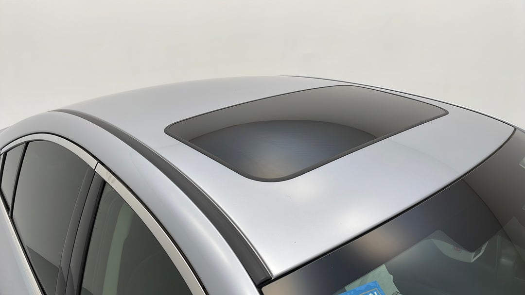 2016 Subaru Liberty 2.5i Premium, Automatic, 106980 km, Roof/Sunroof View