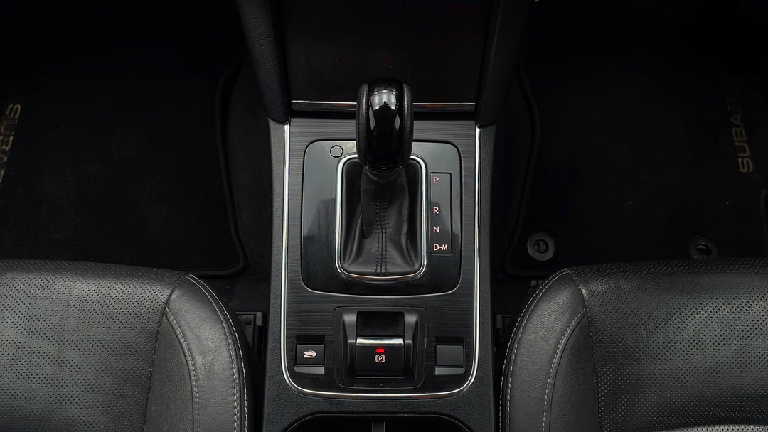 2016 Subaru Liberty 2.5i Premium, Automatic, 106980 km, Gear Lever 