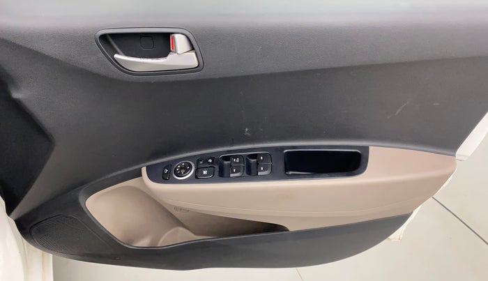 2015 Hyundai Grand i10 ASTA AT 1.2 KAPPA VTVT, Petrol, Automatic, 49,096 km, Driver Side Door Panels Control