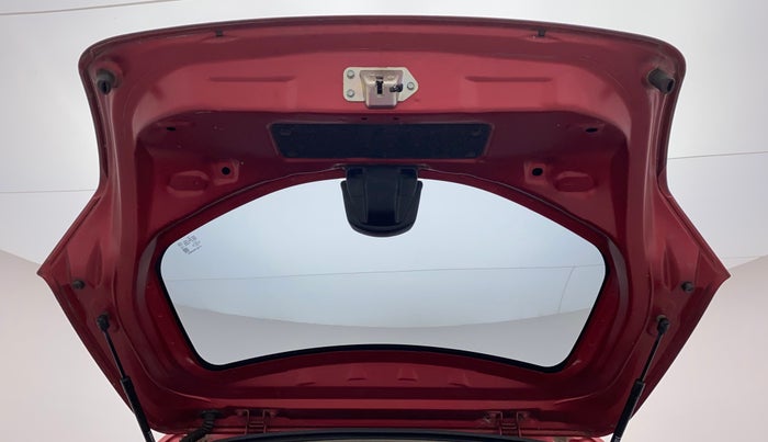 2017 Datsun Go T, Petrol, Manual, 28,061 km, Boot Door Open