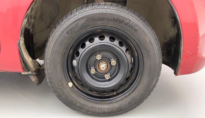 2017 Datsun Go T, Petrol, Manual, 28,061 km, Right Front Wheel