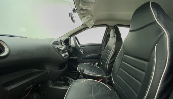 2019 Datsun Redi Go A, Petrol, Manual, 11,430 km, Right Side Front Door Cabin