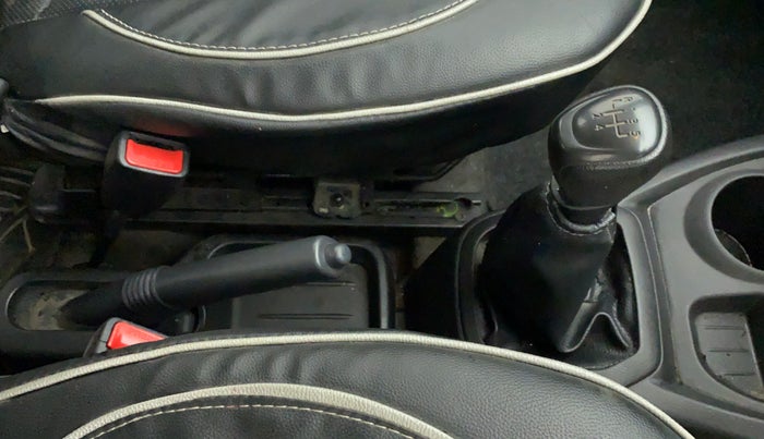 2019 Datsun Redi Go A, Petrol, Manual, 11,430 km, Gear Lever