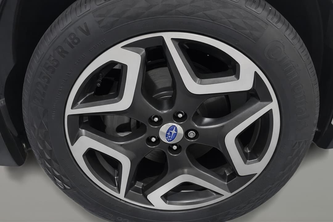 2017 Subaru XV 2.0i-s, Automatic, 148718 km, Right Front Wheel