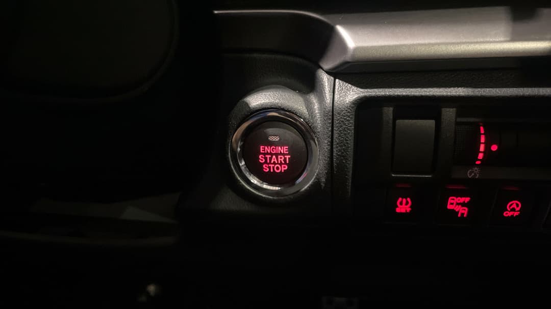2017 Subaru XV 2.0i-s, Automatic, 148718 km, Keyless / Button Start