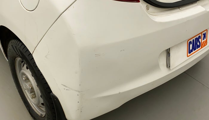2014 Hyundai Eon D-LITE+, Petrol, Manual, 35,595 km, Rear bumper - Paint is slightly damaged