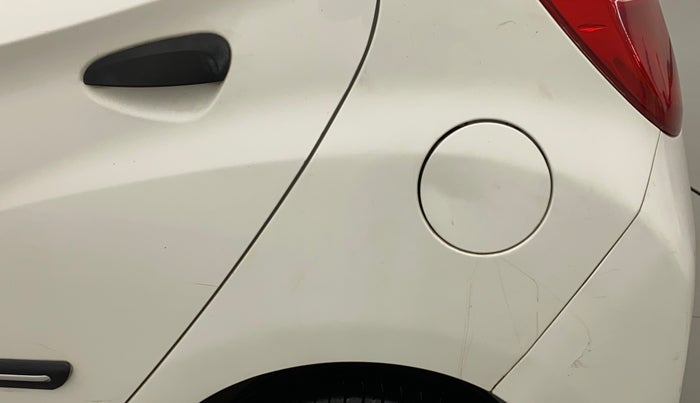 2014 Hyundai Eon D-LITE+, Petrol, Manual, 35,595 km, Left quarter panel - Minor scratches