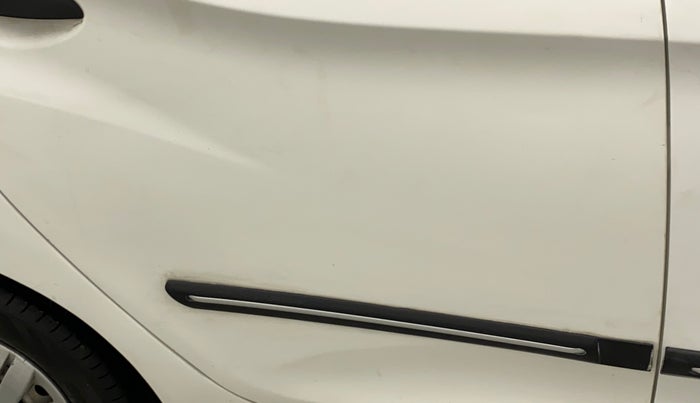 2014 Hyundai Eon D-LITE+, Petrol, Manual, 35,595 km, Right rear door - Minor scratches