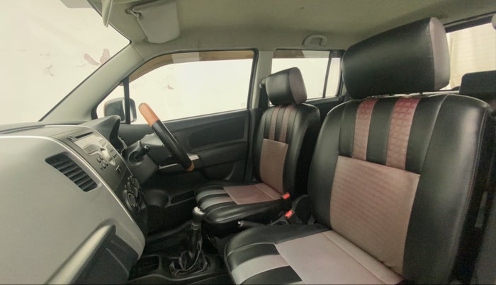 2012 Maruti Wagon R 1.0 VXI, Petrol, Manual, 84,468 km, Right Side Front Door Cabin