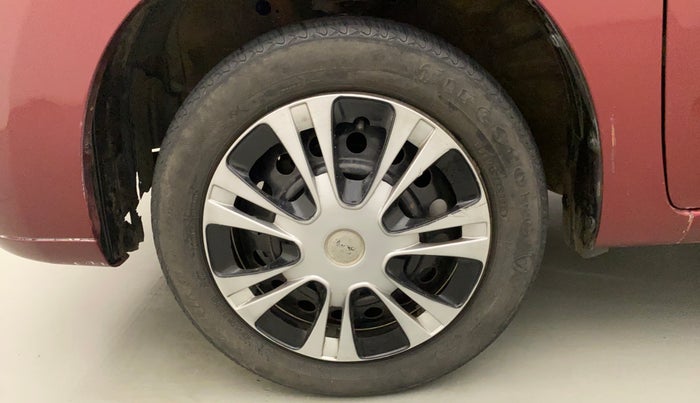 2012 Maruti Wagon R 1.0 VXI, Petrol, Manual, 84,468 km, Left Front Wheel