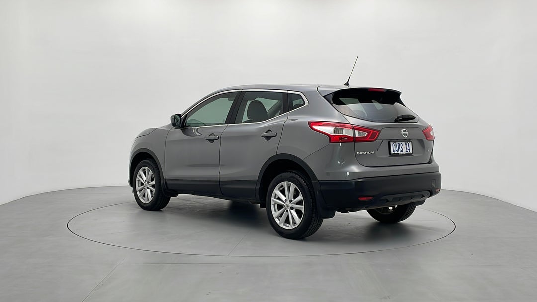 Left Back Diagonal (45- Degree) View