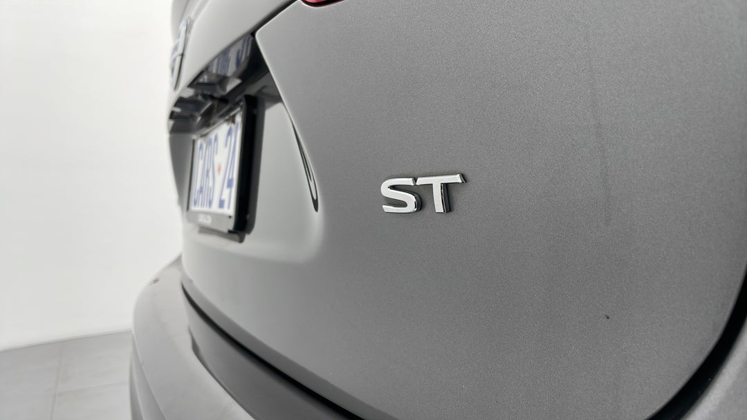 Badge (Boot Right Side)