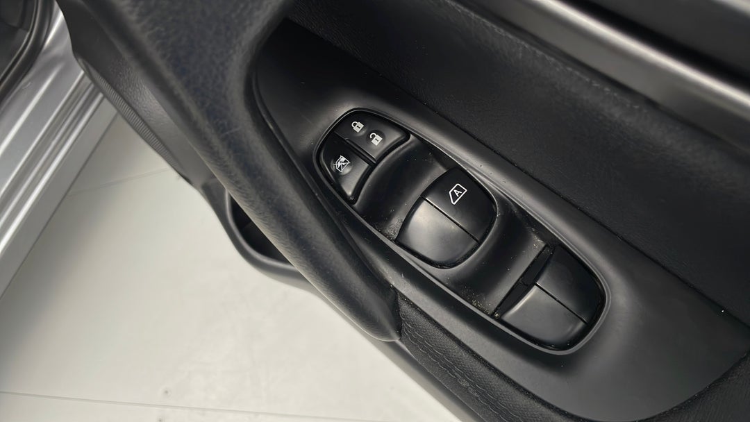 Drivers Side Door Panel Controls