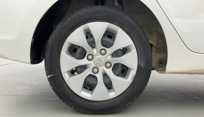 2016 Hyundai XCENT PRIME T+ PETROL, Petrol, Manual, 42,321 km, Right Rear Wheel