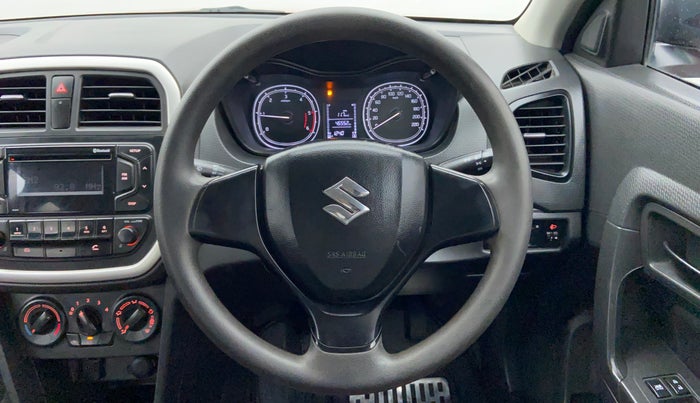 2017 Maruti Vitara Brezza VDI OPT, Diesel, Manual, 46,619 km, Steering Wheel Close Up
