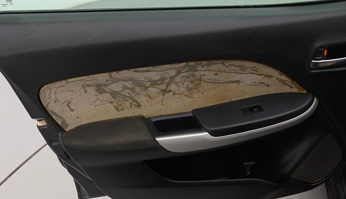 2017 Maruti Baleno ZETA PETROL 1.2, Petrol, Manual, 70,118 km, Front passenger door - Trim has minor damage