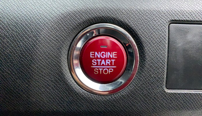 2017 Honda BR-V 1.5 i-VTEC V, Petrol, Manual, 19,487 km, Keyless Start/ Stop Button