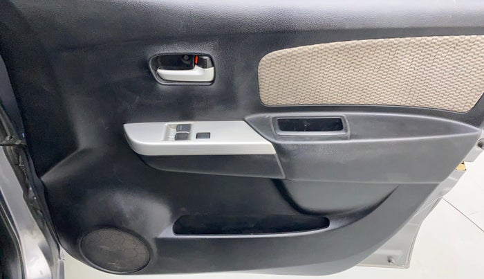 2015 Maruti Wagon R 1.0 LXI, Petrol, Manual, 58,991 km, Driver Side Door Panels Control
