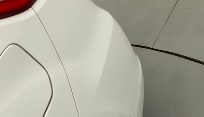 2015 Maruti Ertiga ZDI, Diesel, Manual, 80,269 km, Rear bumper - Minor scratches