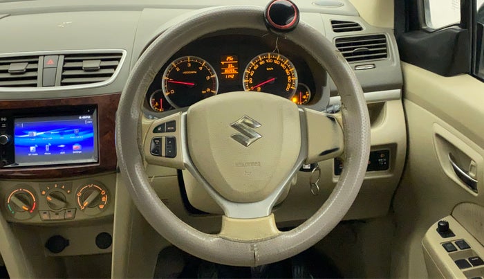 2015 Maruti Ertiga ZDI, Diesel, Manual, 80,269 km, Steering Wheel Close Up