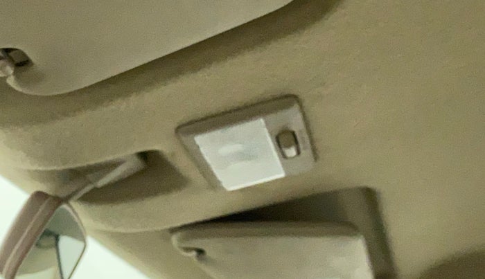 2015 Maruti Ertiga ZDI, Diesel, Manual, 80,269 km, Ceiling - Roof light not functional