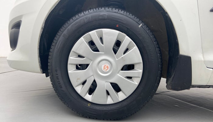 2014 Maruti Swift Dzire VDI BS IV, Diesel, Manual, 1,16,620 km, Left Front Wheel
