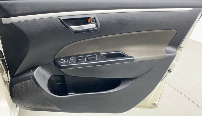 2014 Maruti Swift ZXI D, Petrol, Manual, 79,054 km, Driver Side Door Panels Control