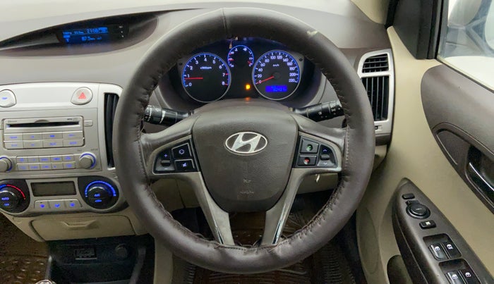 2011 Hyundai i20 SPORTZ 1.2 VTVT, Petrol, Manual, 80,631 km, Steering Wheel Close Up