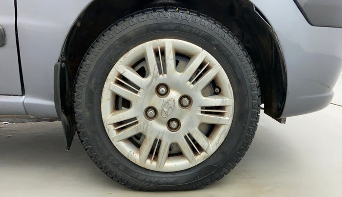 2010 Hyundai Santro Xing GLS, Petrol, Manual, 75,102 km, Right Front Tyre