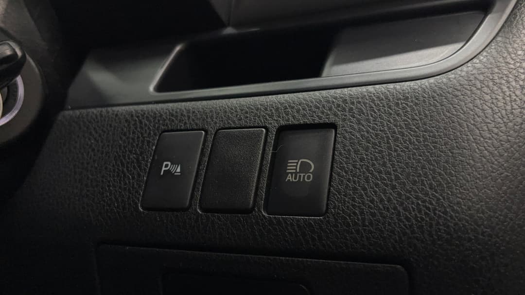 2019 Toyota Kluger Gx (4x2), Automatic, 95295 km, Utility Switches/Buttons
