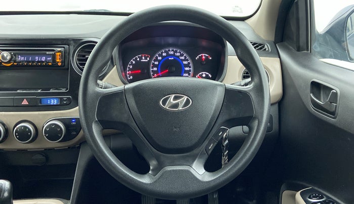 2013 Hyundai Grand i10 MAGNA 1.1 CRDI, Diesel, Manual, 63,735 km, Steering Wheel Close Up