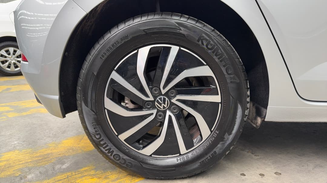 2024 Volkswagen Polo Life, Automatic, 24594 km, Right Rear Wheel