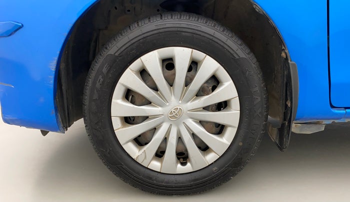 2012 Toyota Etios Liva G, Petrol, Manual, 69,521 km, Left Front Wheel
