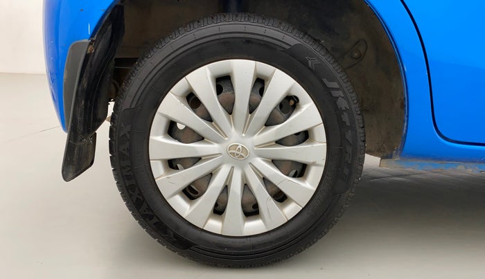 2012 Toyota Etios Liva G, Petrol, Manual, 69,521 km, Right Rear Wheel
