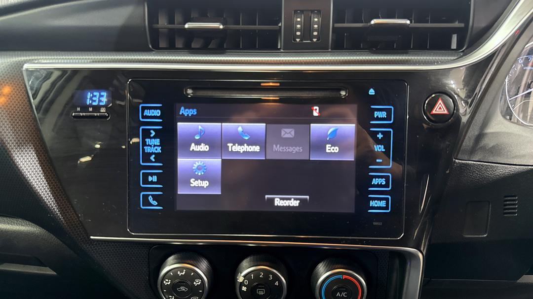 2016 Toyota Corolla Ascent Sport, Automatic, 99569 km, Infotainment System