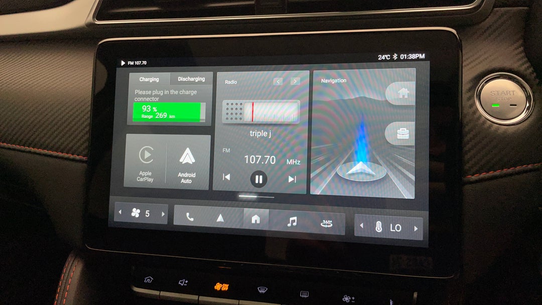 2023 MG ZS EV Essence, Automatic, 36862 km, Infotainment System