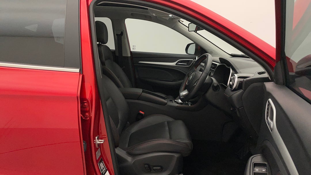 2023 MG ZS EV Essence, Automatic, 36862 km, Right Side Front Door Cabin View