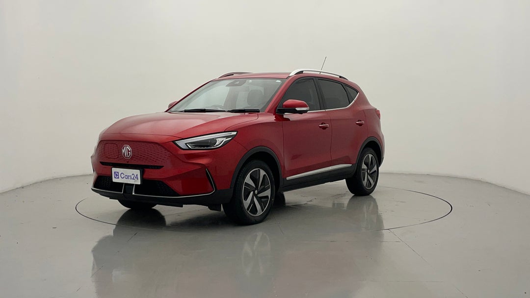 2023 MG ZS EV Essence, Automatic, 36862 km, Left Front Diagonal (45- Degree) View