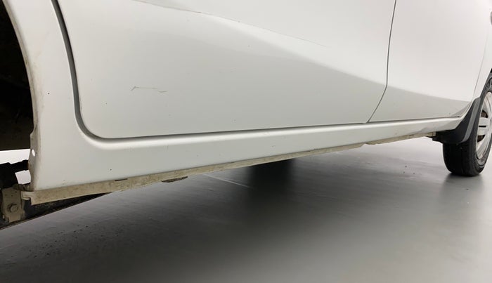 2019 Maruti Alto LXI, Petrol, Manual, 30,679 km, Right running board - Slightly dented