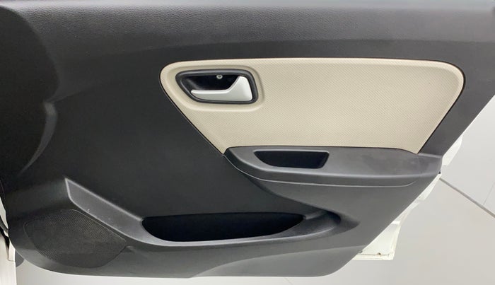 2019 Maruti Alto LXI, Petrol, Manual, 30,679 km, Driver Side Door Panels Control