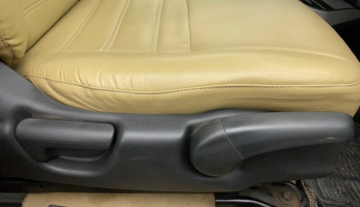 2014 Honda City 1.5L I-VTEC SV, Petrol, Manual, 20,781 km, Driver Side Adjustment Panel