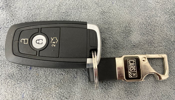 2019 Ford New Figo 1.2 TITANIUM BLU, Petrol, Manual, 36,020 km, Key Close Up