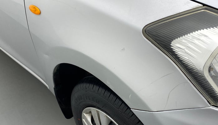 2015 Datsun Go T, Petrol, Manual, 56,808 km, Right fender - Minor scratches