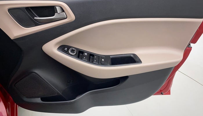 2017 Hyundai Elite i20 ASTA 1.2, Petrol, Manual, 38,071 km, Driver Side Door Panels Control