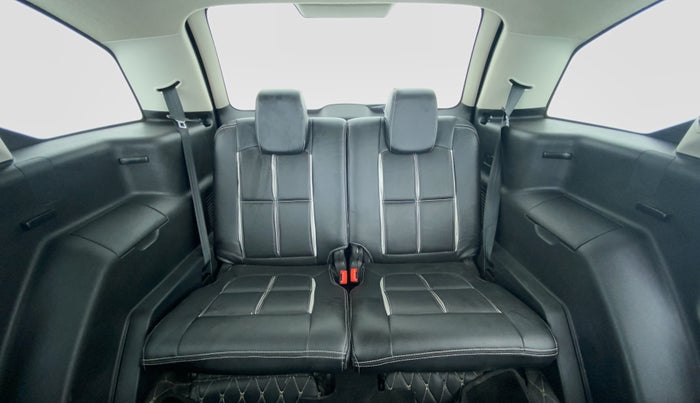 2019 Tata Hexa Varicor 400 XM, Diesel, Manual, 45,799 km, Third Seat Row ( optional )