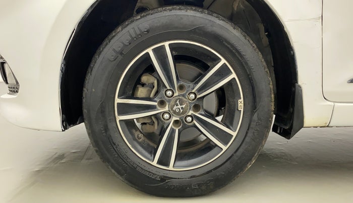 2015 Hyundai Elite i20 SPORTZ 1.2, Petrol, Manual, 39,402 km, Left Front Wheel