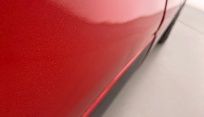 2015 Renault Kwid RXT, Petrol, Manual, 63,756 km, Right rear door - Slightly dented