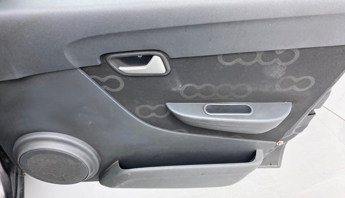 2014 Maruti Alto 800 LXI, Petrol, Manual, 70,145 km, Driver Side Door Panels Control